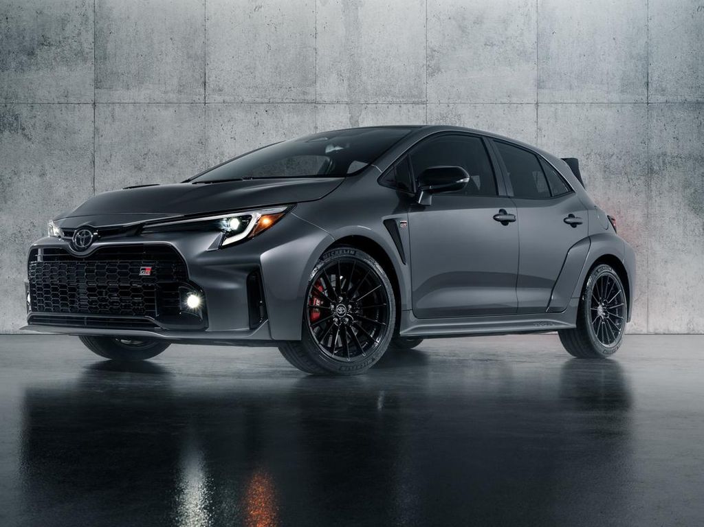 Makin Dekat Indonesia, Toyota GR Corolla Bakal Launching di Thailand Makin Dekat Indonesia, Toyota GR Corolla Bakal Launching di Thailand