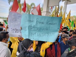Jangan Bunuh Keadilan, Bunuh Saja Mantanku