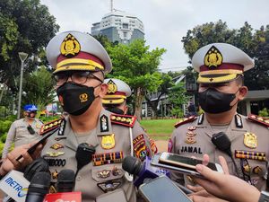 Jelang Demo BEM SI, Polisi Tutup Lalin ke Istana Mulai Pukul 09.00 WIB Jelang Demo BEM SI, Polisi Tutup Lalin ke Istana Mulai Pukul 09.00 WIB