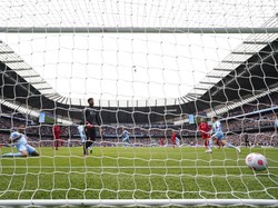 Tuan rumah memimpin lebih dulu melalui gol Kevin de Bruyne.