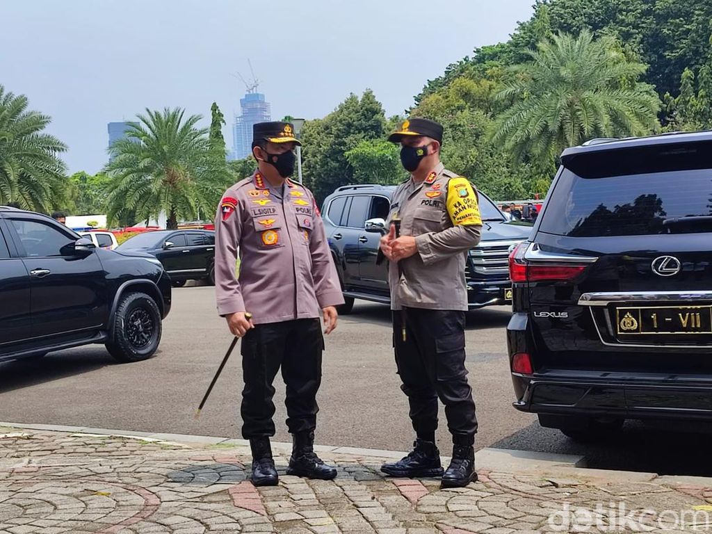 Kapolri Jenderal Listyo Sigit Merapat ke Monas Jelang Demo 11 April