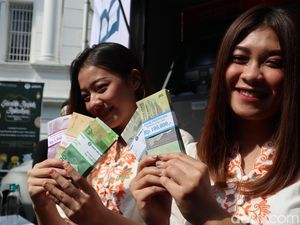 Deretan Risiko Gunakan Jasa Tukar Uang di Pinggir Jalan