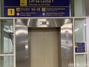 Dua Lift dan Eskalator Stasiun Manggarai Jaksel Mati Dua Lift dan Eskalator Stasiun Manggarai Jaksel Mati