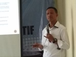 Formappi Tanya Keseriusan DPR Sahkan KUHP: Kenapa Cuma 18 Orang Hadir Fisik?