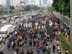 Arus Lalin ke DPR dan Istana Dialihkan Imbas Demo 11 April