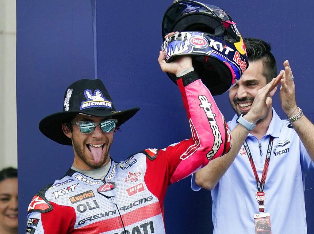 MotoGP Amerika Serikat: Bastianini Balapan seperti Orang Gila MotoGP Amerika Serikat: Bastianini Balapan seperti Orang Gila