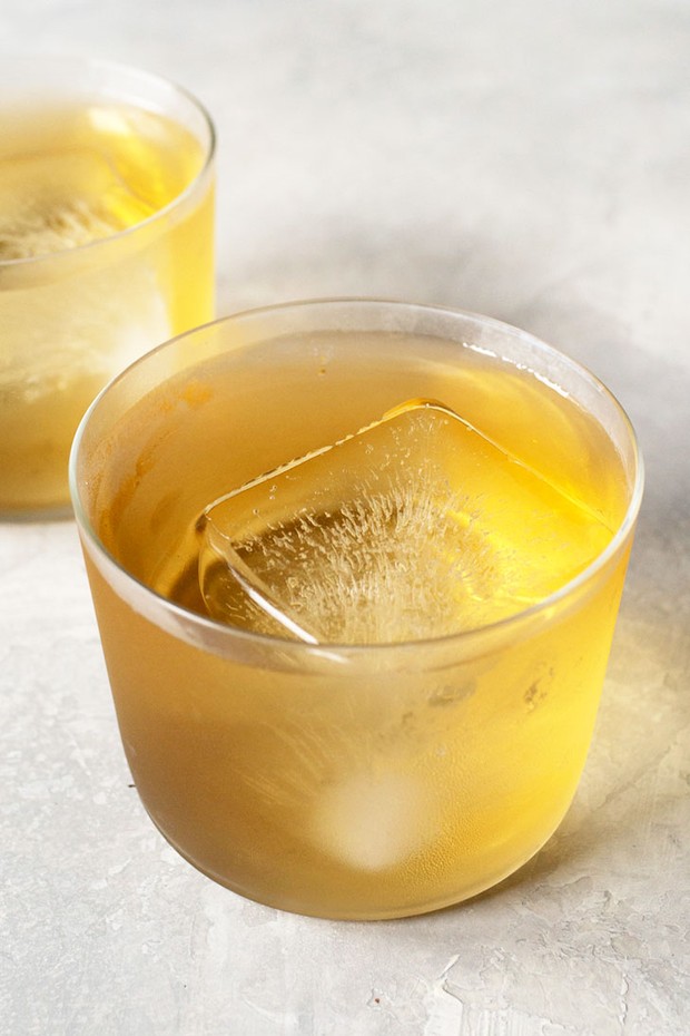 Minuman segar ala Korea yang menyehatkan barley tea atau boricha/ohhowcivilized.com Barley tea atau boricha merupakan teh barley yang punya banyak khasiat dan juga bisa dinikmati sebagai menu buka puasa