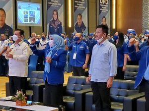 Momen Pelantikan Kader Perempuan DPD Demokrat Kepri