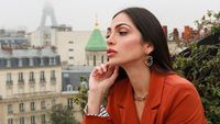 Model Ini Dulu Karyawan Biasa, Jadi Sex Symbol Setelah Viral di Piala Dunia