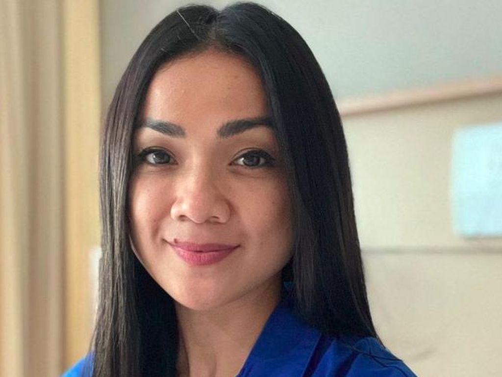 Keluarga Nirina Zubir Tetap Ingin Terdakwa Dihukum Seberat-beratnya Keluarga Nirina Zubir Tetap Ingin Terdakwa Dihukum Seberat-beratnya