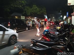 Ngabuburit Murah di Alun-alun Kota Blitar, yang Mahal Biaya Parkirnya!