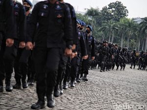 200 Brimob Turun Tangan gegara Warga Pendatang di Papua Diancam-Mengungsi 200 Brimob Turun Tangan gegara Warga Pendatang di Papua Diancam-Mengungsi