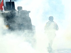 Dosen FK UM Surabaya: Gas Air Mata Dapat Sebabkan Katarak hingga Kebutaan