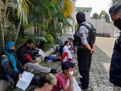 Pelajar Hendak Demo Diamankan di Bogor, Ada yang Bawa Mie Rebus-Jimat