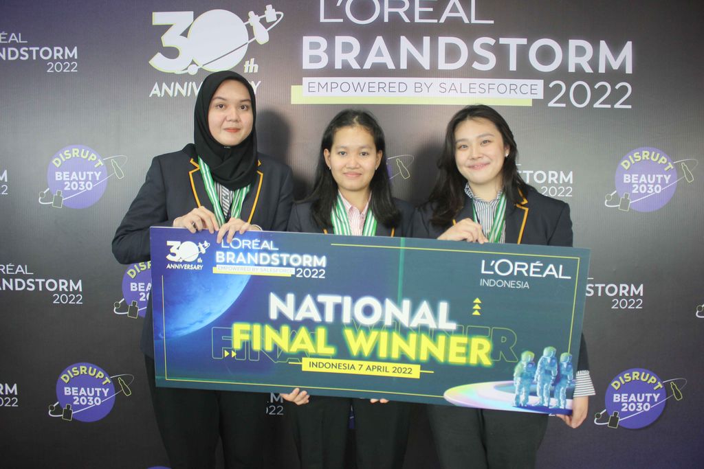 Pemenang Green Track, Musaceae