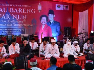 Pesan Cak Nun untuk Puan: Tolong Temukan Cara untuk Ayomi Rakyat