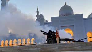 Bukan Kaleng-kaleng, Beduk Magrib di Masjid Ini dengan Dentuman Meriam