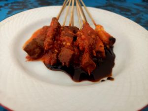 Cik Gin, Sate Plecing Legendaris di Kota Singaraja, Jaen Sajan! Cik Gin, Sate Plecing Legendaris di Kota Singaraja, Jaen Sajan!