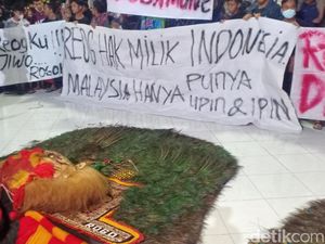 Seniman Madiun Gelar Aksi Dukung Reog Ponorogo Jadi Milik Indonesia