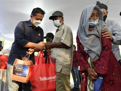 Momentum Berbagi di Bulan Suci