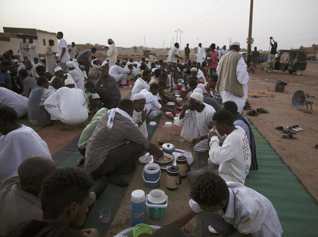 Kekurangan Dana, PBB Akan Setop Kirim Bantuan Makanan ke Sudan Kekurangan Dana, PBB Akan Setop Kirim Bantuan Makanan ke Sudan