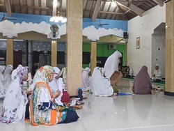 Melihat Aktivitas Ponpes Pencetak Hafiz dan Hafizah di Tabanan