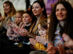 Pemerintah Ukraina Versi Putin Bakal Beri Paspor Rusia ke Warga