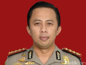 Kapolri Tunjuk Kombes Ade Ary Syam Indradi Jadi Kapolres Jaksel Kapolri Tunjuk Kombes Ade Ary Syam Indradi Jadi Kapolres Jaksel