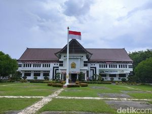 Kontraktor Menjerit Kurang Modal gegara Pemkab Bone Belum Bayar Utang Rp 20 M Kontraktor Menjerit Kurang Modal gegara Pemkab Bone Belum Bayar Utang Rp 20 M