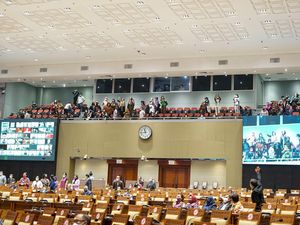 Komnas Perempuan Sambut Gembira UU TPKS: Pelaksanaan Perlu Dikawal Komnas Perempuan Sambut Gembira UU TPKS: Pelaksanaan Perlu Dikawal