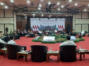 Maruf Minta Tokoh Agama Sumbar Dorong Vaksinasi COVID-19