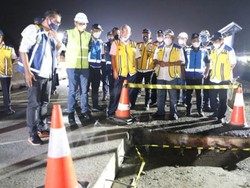 Pelebaran Tol Jakarta-Cikampek Dikebut Rampung H-10 Lebaran