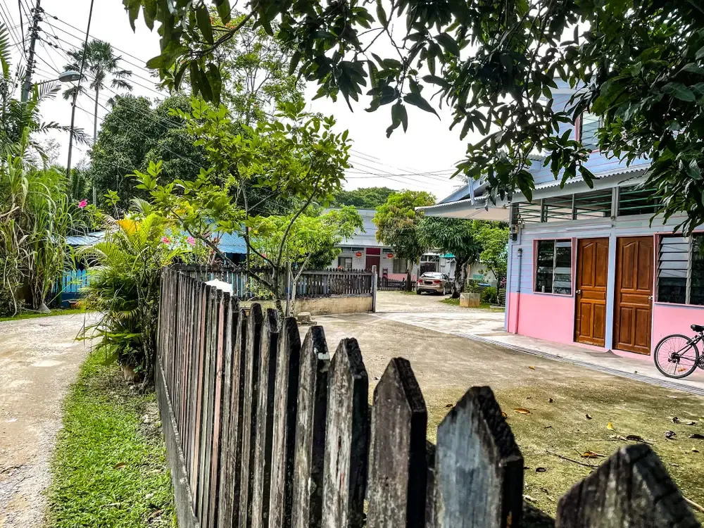Perkampungan Kecil di Singapura Ini Harga Sewa Rumahnya Cuma Rp150 Ribu