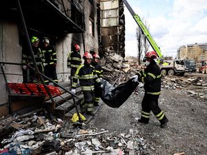 Polisi Prancis Tiba di Ukraina Bantu Selidiki Dugaan Kejahatan Perang Rusia