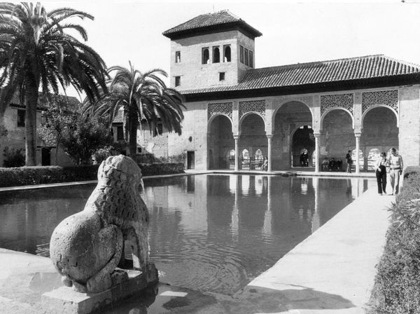 Potret Lawas Istana Alhambra, Bukti Kejayaan Islam di Spanyol