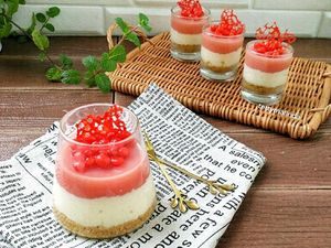 Resep Pembaca: Resep Puding Lapis Jambu Merah yang Legit Segar untuk Takjil
