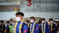 Siap Tanding di JIS, Tim Atletico Madrid-Barcelona Mendarat di Soetta