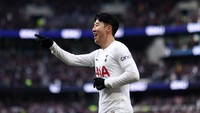Akan tetapi, Son Heung-min punya catatan lebih top dibanding Salah. Son cetak 23 gol tanpa dari titik putih, sedangkan Salah punya empat gol penalti (Getty Images)