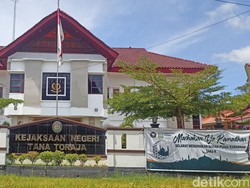 Kejari Usut Temuan Dana COVID Rp 179 Juta, Eks Bupati Tana Toraja Diperiksa
