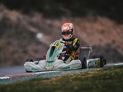 Pegokart Cilik Ini Dipecat gegara Salam Nazi di Podium Juara