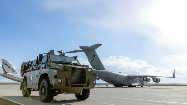 Wujud Bushmaster, Mobil Tempur Australia untuk Ukraina