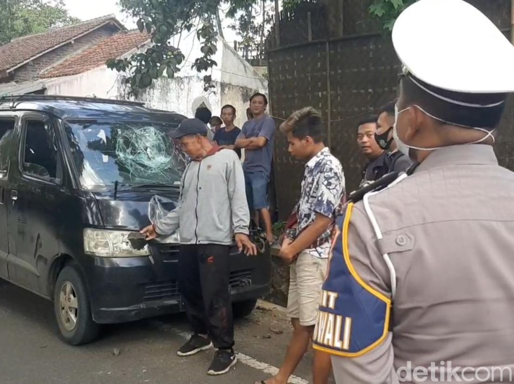 Polisi Razia Travel Gelap di Tasik, Terciduk Bawa Pemudik dari Jakarta