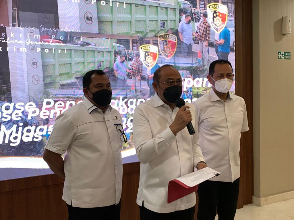 Bareskrim Bakal Jemput Paksa Ismail Bolong Jika Kembali Mangkir Bareskrim Bakal Jemput Paksa Ismail Bolong Jika Kembali Mangkir