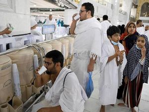 Kenapa Air Zamzam Tidak Habis-habis Padahal Selalu Diambil? Ini Kata Pakar Kenapa Air Zamzam Tidak Habis-habis Padahal Selalu Diambil? Ini Kata Pakar