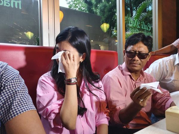 Tangis DJ Una Pecah Jelaskan Jadi Korban DNA Pro, Rp 700 Juta Melayang