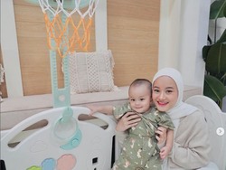 Dinda Hauw Ramadan Pertama Menjadi Ibu, Ini Perbedaan yang Dirasakannya