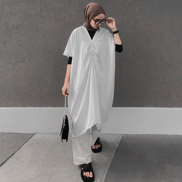Ide OOTD Hijab Putih