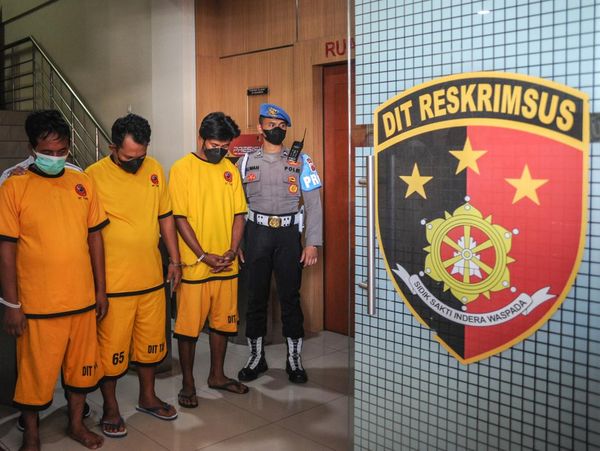 Ini Para Tersangka Penimbunan Solar Bersubsidi