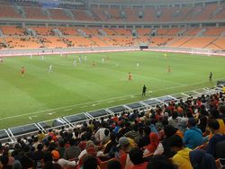 Tinjau Stadion JIS, Menteri PUPR: Bus Pemain Tak Bisa Masuk