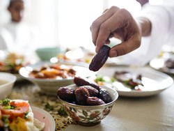 Puasa Asyura di Bulan Muharram? Ini Bacaan Doa Saat Berbuka yang Dianjurkan